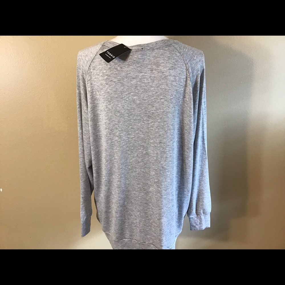 TORRID TOP - Picture 2 of 3